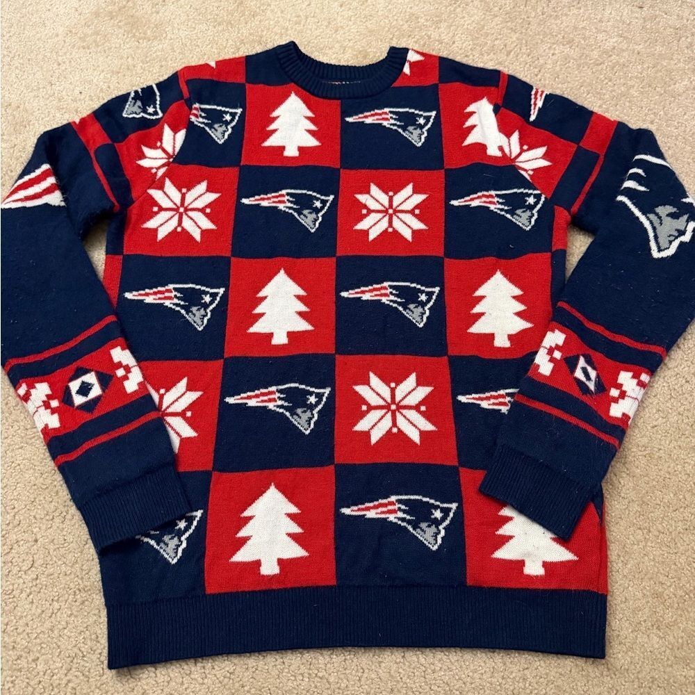New England Patriots Ugly Christmas Sweater Size Large
NFL Team Apparel